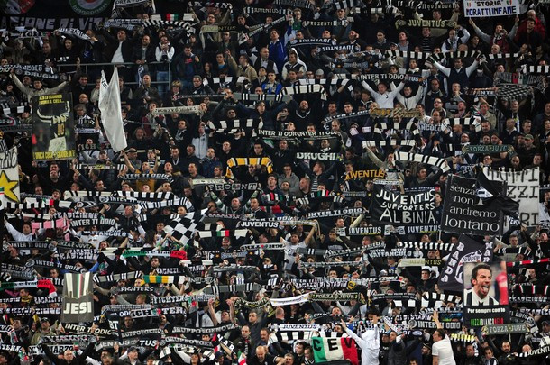 Platini cảnh báo Juventus: Champions League không phải Serie A