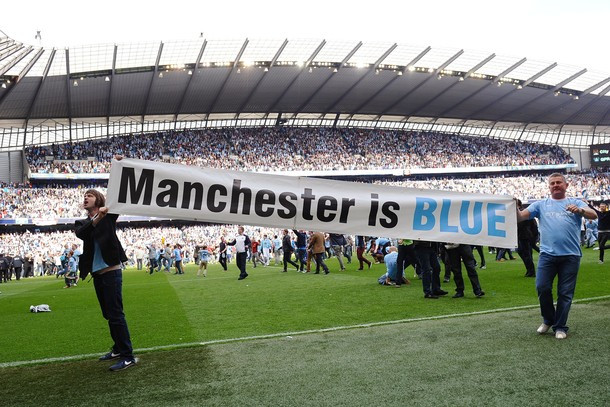 Màu xanh bao phủ Premier League