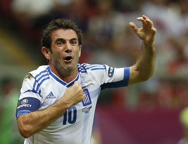 Top 5 sự kiện đáng nhớ sau vòng bảng Euro 2012: Tiếc cho chủ nhà