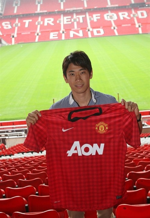 Kagawa chính thức ra mắt M.U