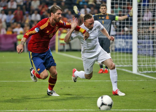 Bán kết Euro 2012: Ronaldo khó tỏa sáng