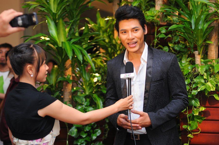 Dàn sao dự Miss Ngôi Sao 2012: Sắc đầm đen, trắng lên ngôi Dàn sao dự Miss Ngôi Sao 2012: Sắc đầm đen, trắng lên ngôi