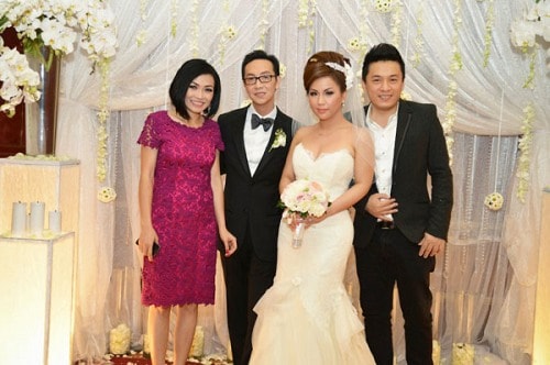 Vợ chồng Minh Tuyết mặn nồng trong lễ cưới tại Việt Nam