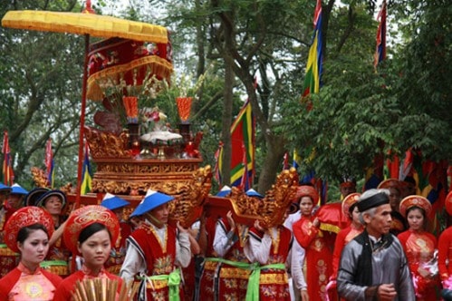 Tháng Ba, hành hương về đất Tổ