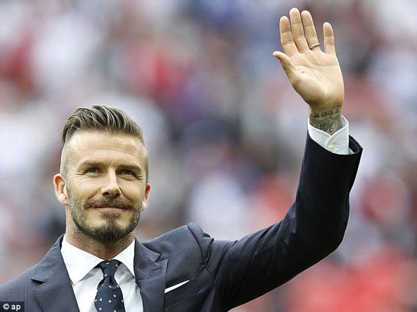 David Beckham chính thức nghỉ hưu ở tuổi 38