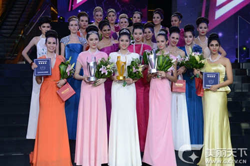 Chung kết Siêu mẫu châu Á 2013: Hoàng Thu Top 8, Diệu Linh Top 10