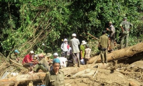 Vụ sạt lở núi kinh hoàng ở Phú Yên: Nước mắt người ở lại