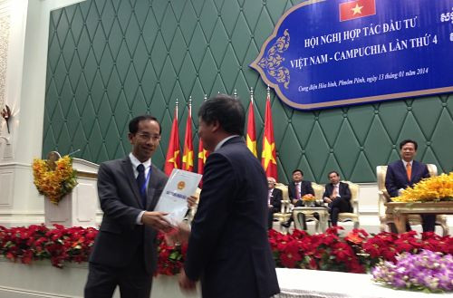 Vinamilk đặt kế hoạch doanh thu nhà máy tại Campuchia 35 triệu USD vào 2015