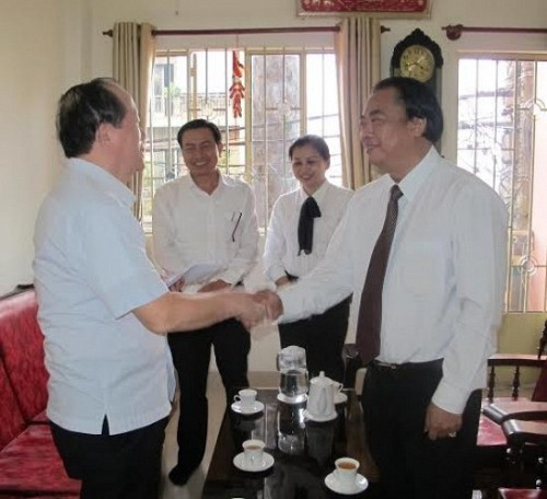 Phó Chánh án Thường trực TANDTC Bùi Ngọc Hòa chúc Tết nguyên lãnh đạo Đảng và TANDTC