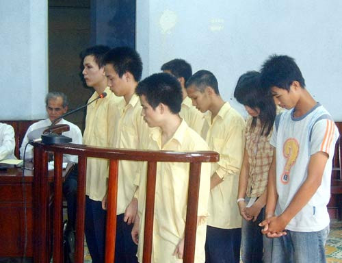 Về việc xây dựng Tòa án gia đình và người chưa thành niên tại Việt Nam (kỳ 3)