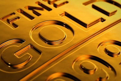 Vàng hồi sinh từ đáy 5 tuần sau tin tốt từ SPDR Gold Trust và Iraq