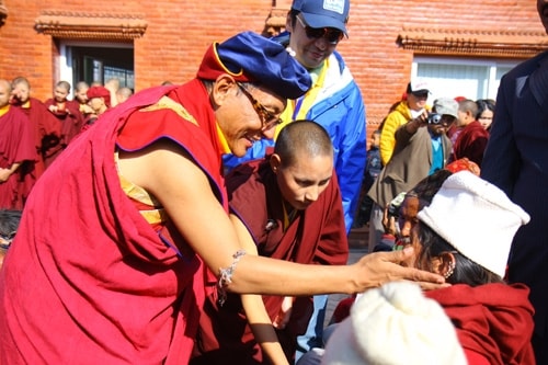 Đức Pháp Vương Gyalwang Drukpa thăm và chia sẻ Phật pháp tại Việt Nam