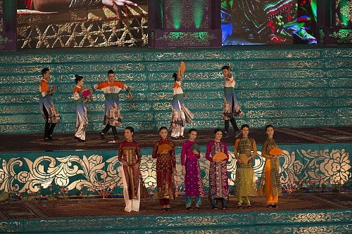 Festival Huế 2014: Lộng lẫy đêm hội áo dài