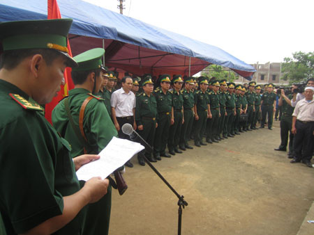 Truy điệu hai chiến sĩ hy sinh tại cửa khẩu Bắc Phong Sinh