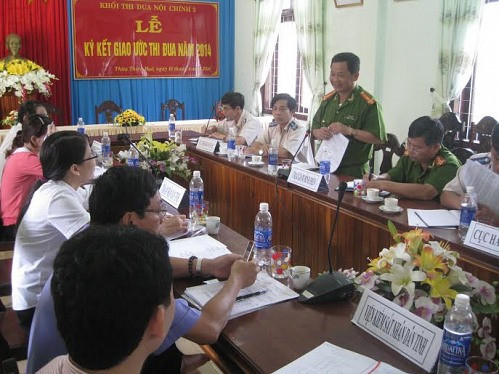 TAND tỉnh Thừa Thiên Huế ký giao ước thi đua trong Khối nội chính 2 năm 2014
