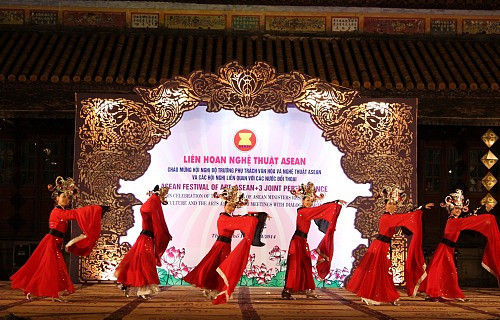 Liên hoan nghệ thuật ASEAN: Thắt chặt tình hữu nghị và hợp tác