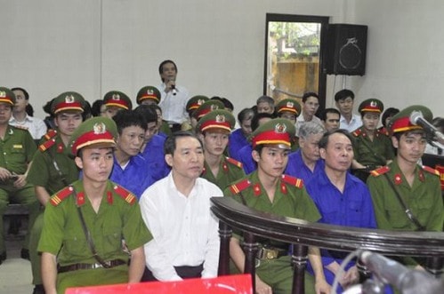 phuc tham Duong Chi Dung, xac chet phan huy, cong an dung nhuc hinh, chim pha o Han Quoc