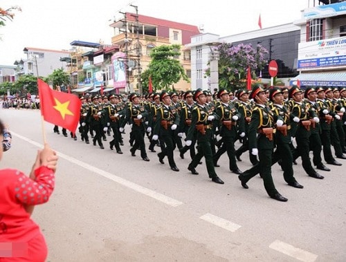 chien thang Dien Bien Phu, tu hinh Duong Chi Dung, Vinalines, kieu nu Hai Duong, cang thang Ukraine