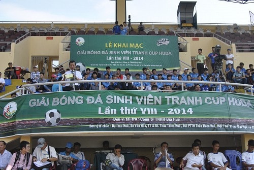 Chung kết giải bóng đá sinh viên tranh Cup Huda lần thứ  VIII năm 2014