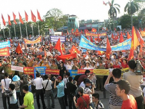 Hải Phòng mít-tinh “Phản đối Trung Quốc xâm phạm chủ quyền biển đảo Việt Nam”