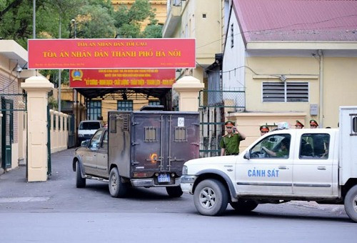 Xét xử Bầu Kiên ngày đầu tiên: Nguyễn Đức Kiên không đồng tình với truy tố của VKS