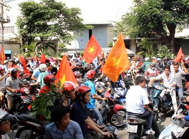 xet xu Duong Tu Trong, cong nhan gay roi, phu nu tu thieu, tinh hinh bien Dong, gian khoan Trung Quoc, nong 24h