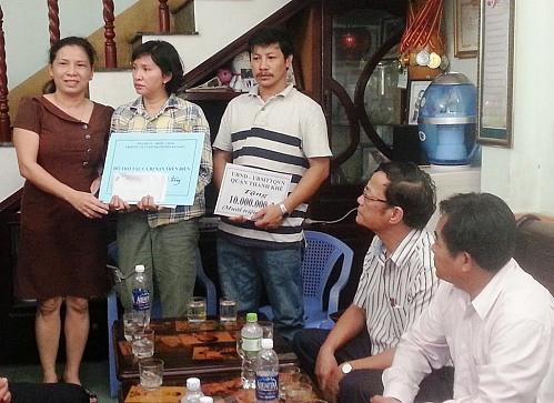 Đà Nẵng: Thăm và động viên ngư dân bị tàu cá Trung Quốc đâm chìm
