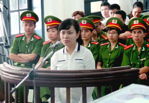 Xét xử phúc thẩm vụ án “Lừa đảo chiếm đoạt tài sản” tại Prudential, chi nhánh Quảng Ninh