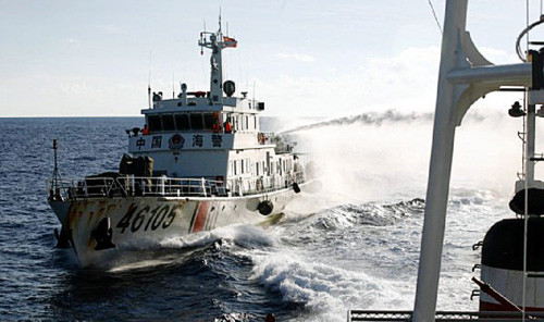Trung Quốc vẫn duy trì hơn 100 tàu bảo vệ giàn khoan Hải Dương - 981