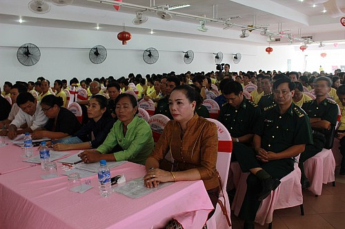 Tuyên truyền phòng chống  mua bán người tại biên giới Việt Nam - Lào