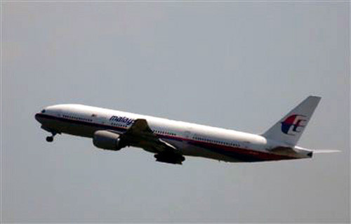 Mỹ, Ukraine, Malaysia quyết tâm điều tra vụ máy bay rơi, 298 người tử nạn