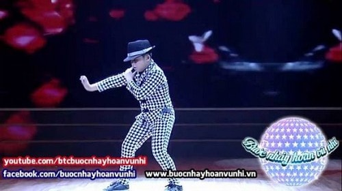 minh khang, Micheal Jackson nhí', tran minh khang, buoc nhay hoan vu nhi, giam khao buoc nhay hoan vu nhi