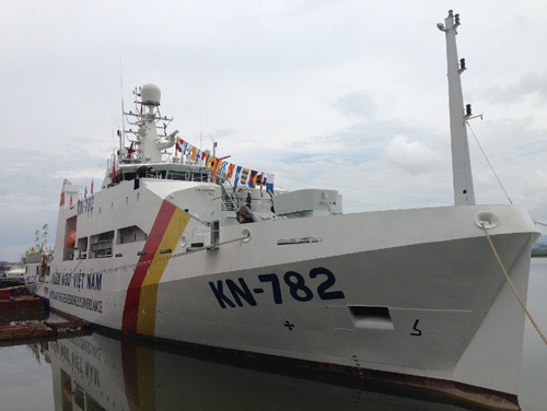 Bàn giao tàu kiểm ngư KN-782 cho lực lượng kiểm ngư Việt Nam
