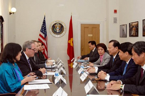 Phó Thủ tướng Vũ Văn Ninh thăm và làm việc tại Hoa Kỳ