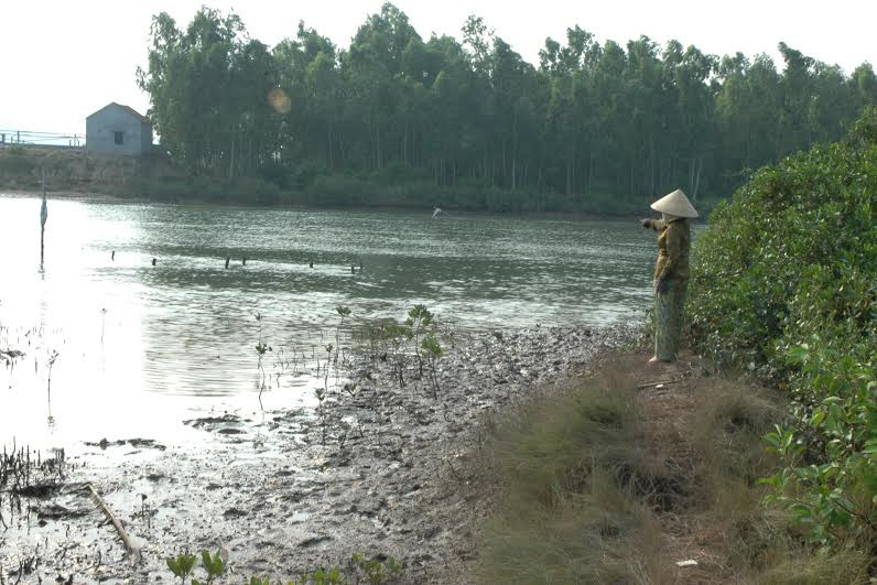 Nghệ An: Rủ nhau tắm sông một học sinh chết đuối