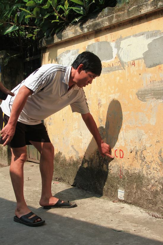 Hà Nội: Đường thẳng thành cong, hàng trăm hộ dân nguy cơ mất nhà