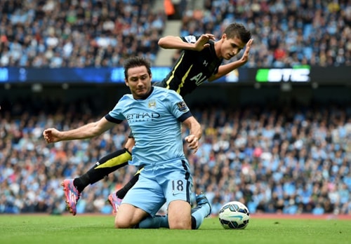  Aguero hoàn tất cú poker, Man City thắng đậm Tottenham 4 - 1