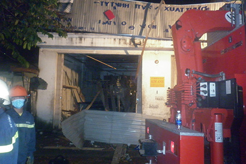 Nổ nhà xưởng ở TP Hồ Chí Minh làm 7 người chết và thương vong