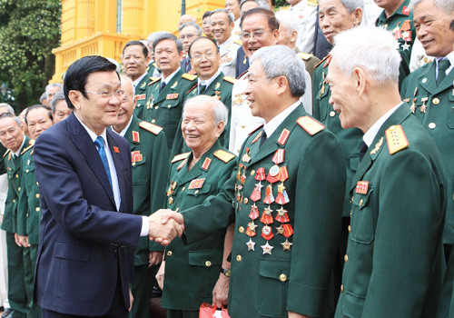 Chủ tịch nước gặp mặt Đoàn cựu chiến binh Sư đoàn I 