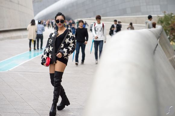Seoul Fashion Week 2015, Seoul Fashion Week, Street style Seoul Fashion Week 2015, tuan le thoi trang Seoul, Street style han