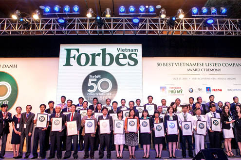 Vinamilk được Forbes vinh danh là 1 trong 50 Công ty niêm yết tốt nhất Việt Nam năm 2014 