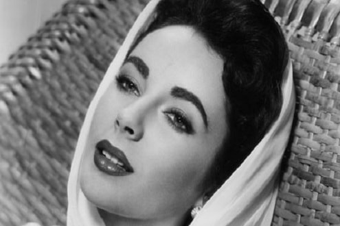 Những ngôi sao quá cố kiếm hàng triệu đô mỗi năm (kỳ 4): Elizabeth Taylor