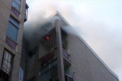 TP.HCM: Cháy chung cư 17 tầng, người dân hốt hoảng