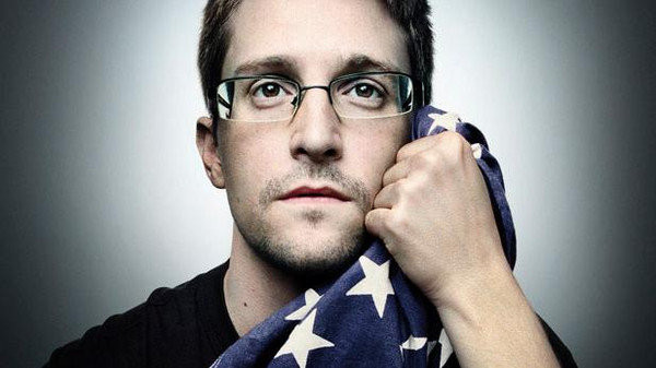 FBI vào cuộc điều tra “Edward Snowden thứ 2”