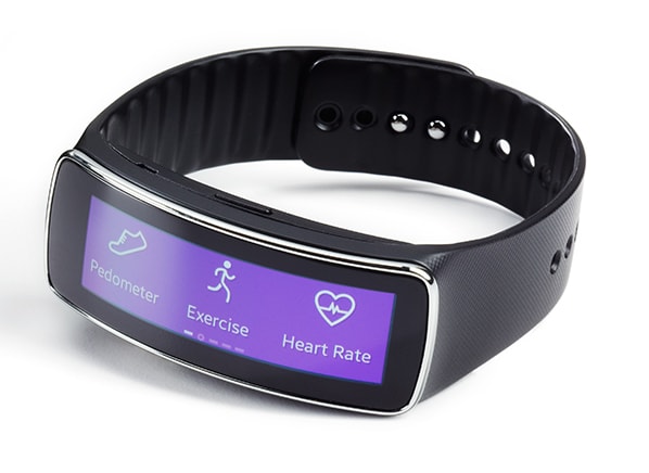 Microsoft chính thức đưa ra thị trường thiết bị vòng thông minh Microsoft Band