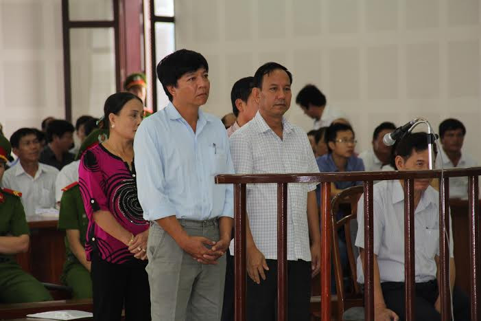 Vụ buôn lậu tại Cảng Đà Nẵng: Hoãn phiên tòa, trả hồ sơ vì nhiều mâu thuẫn