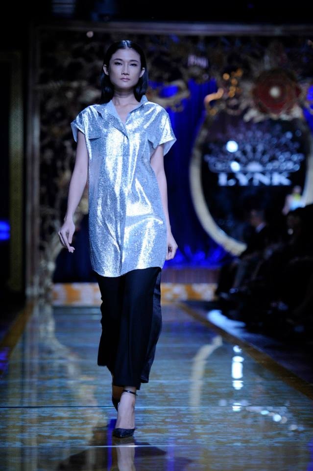 Đẳng cấp Lynk fashion show của Lý Nhã Kỳ