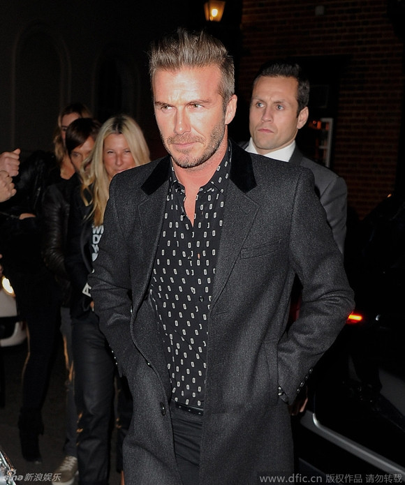 David Beckham, David Beckham o tp ho chi minh, phu nu chup anhDavid Beckham, vua lai xe vua chup anh