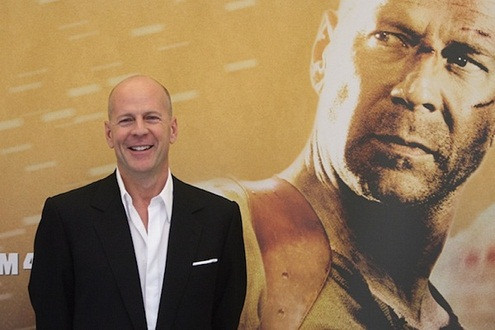 Sức cuốn hút từ những ngôi sao phim hành động (P4) : Bruce Willis - gã cảnh sát huyền thoại John McClane 