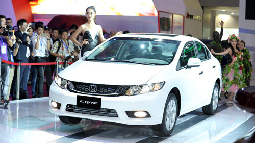 Honda Civic phiên bản 2015 ra mắt thị trường